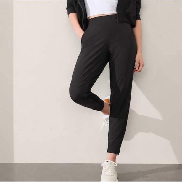 Athleta Textured Brooklyn Jogger Pants Black Size 2 Womens Casual Travel Comfort - Picture 1 of 10